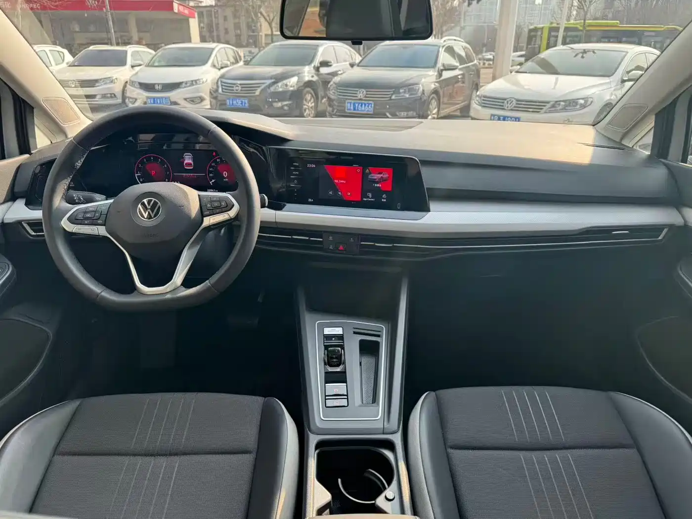 Volkswagen Golf 2021 280TSI DSG Pro фото 6