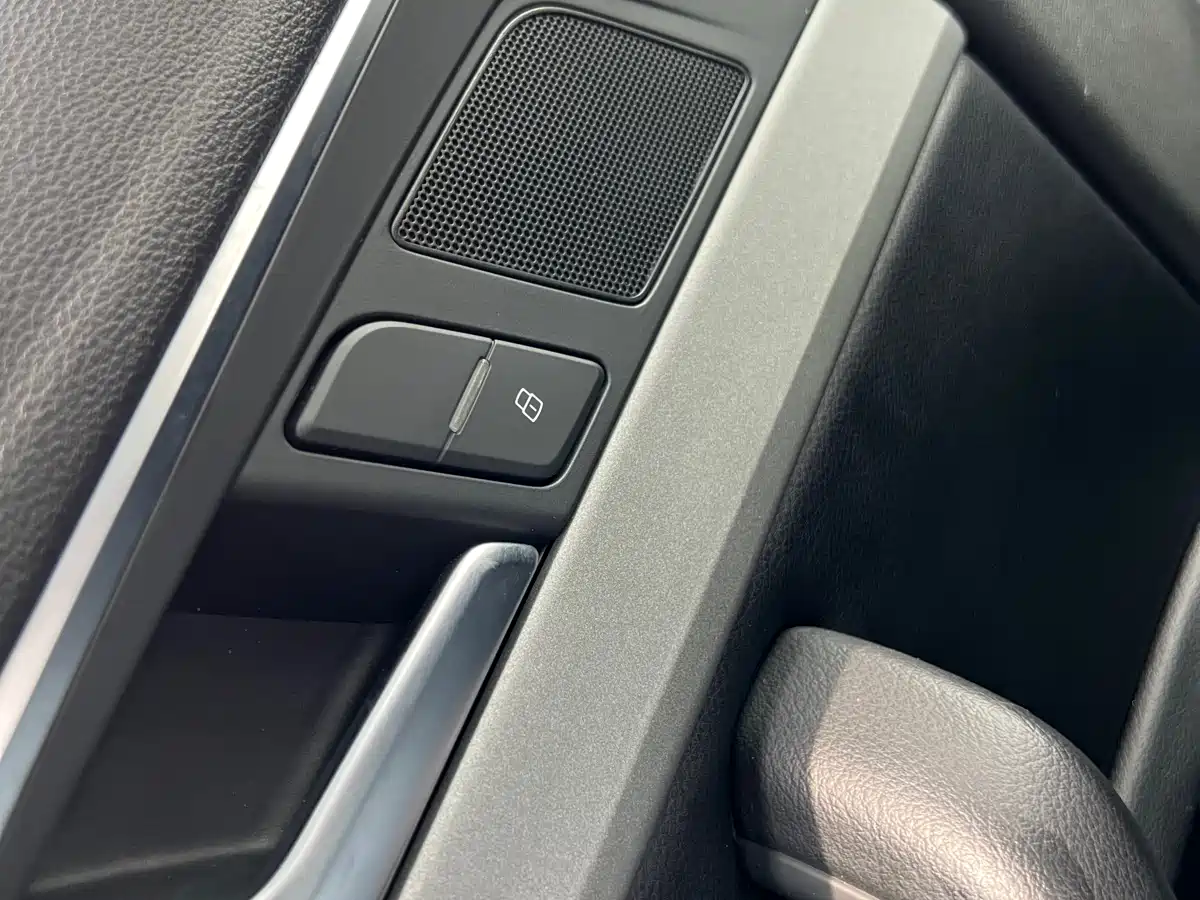Audi A4L 2019 40 TFSI Progressive (China V) фото 16