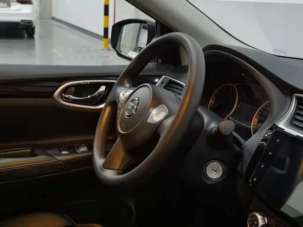 Nissan SYLPHY, миниатюра 22