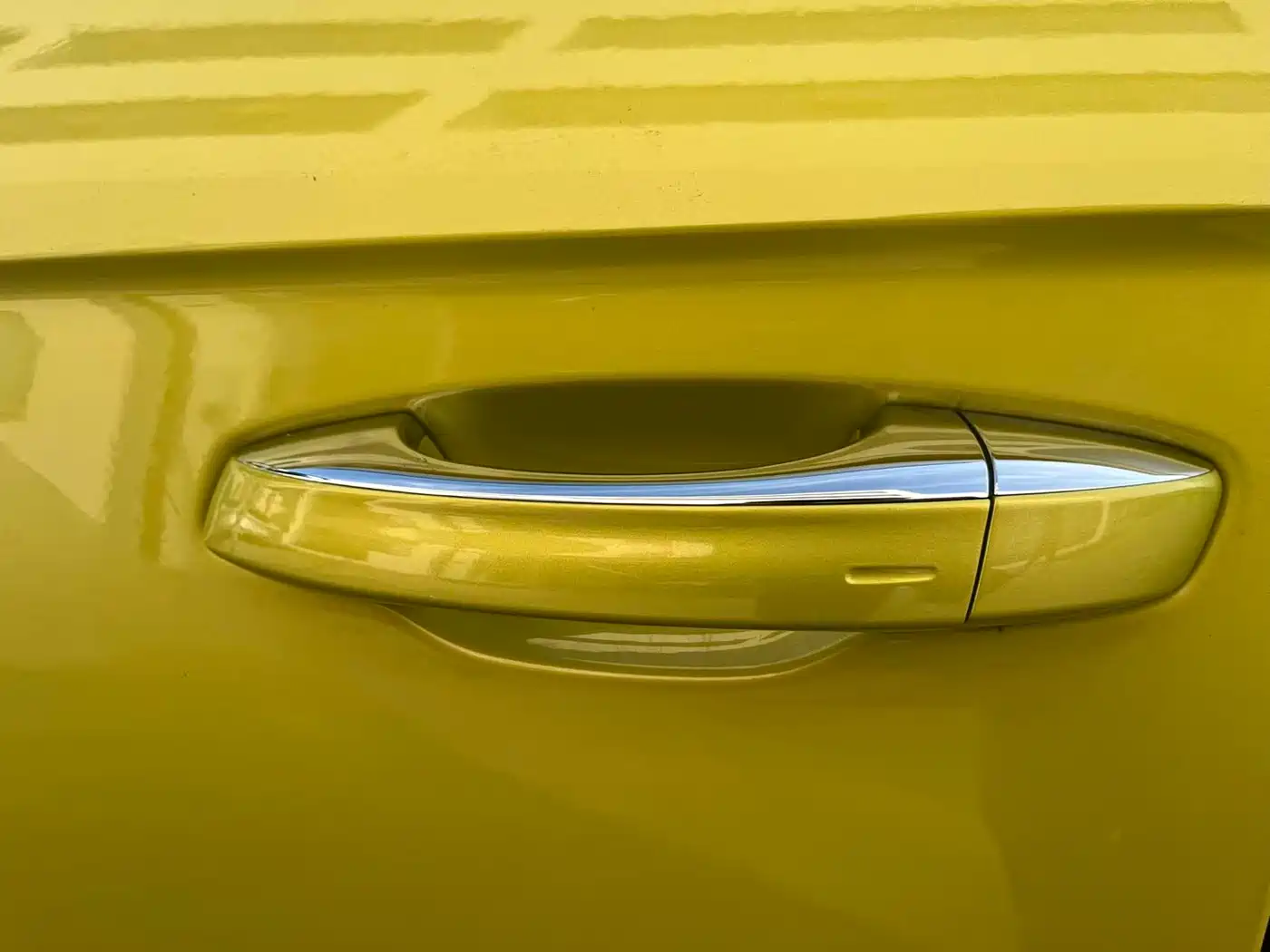 VOLKSWAGEN T ROC EXPLORING SONGS