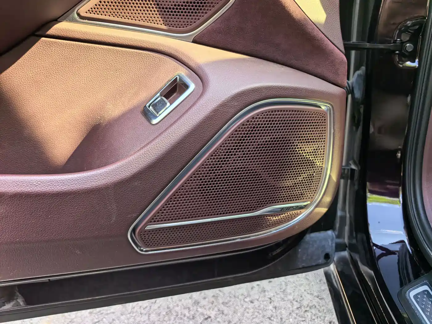 Hongqi H9 2020 2.0T Smart Connection Qi Chang Edition фото 10