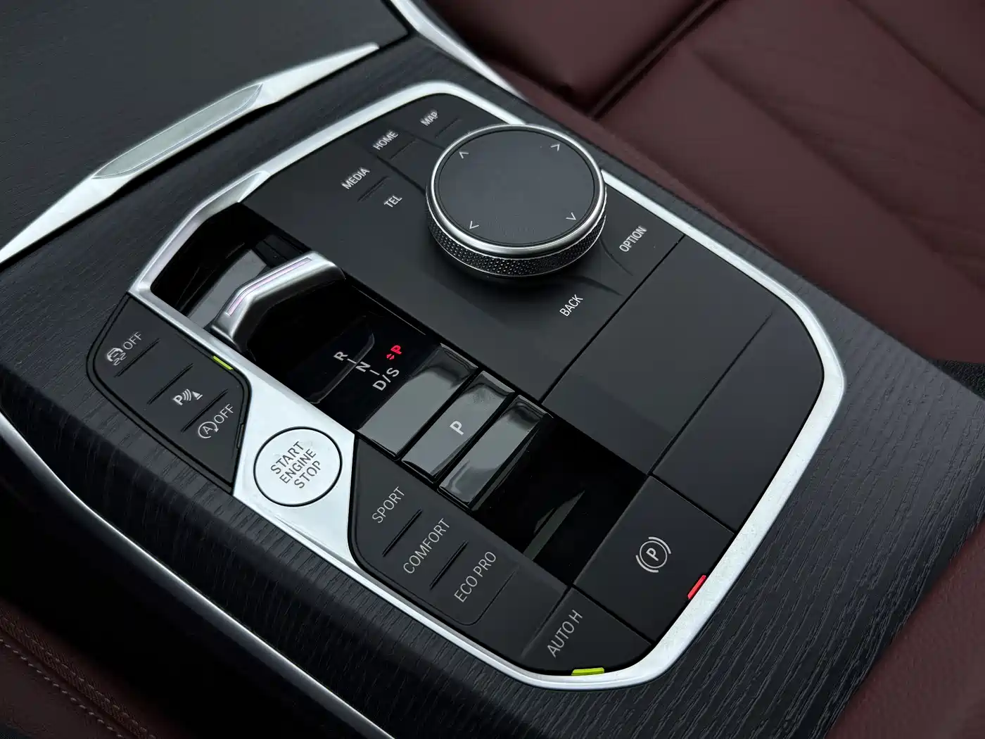 BMW 3 Series 2025 325Li M Sport Package фото 15