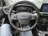 Фото 11 - Ford Focus