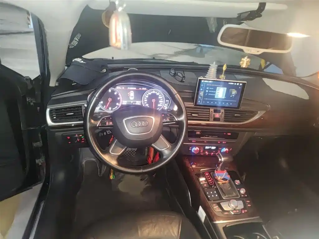 Audi A6L 2014 30 FSI Luxury фото 13