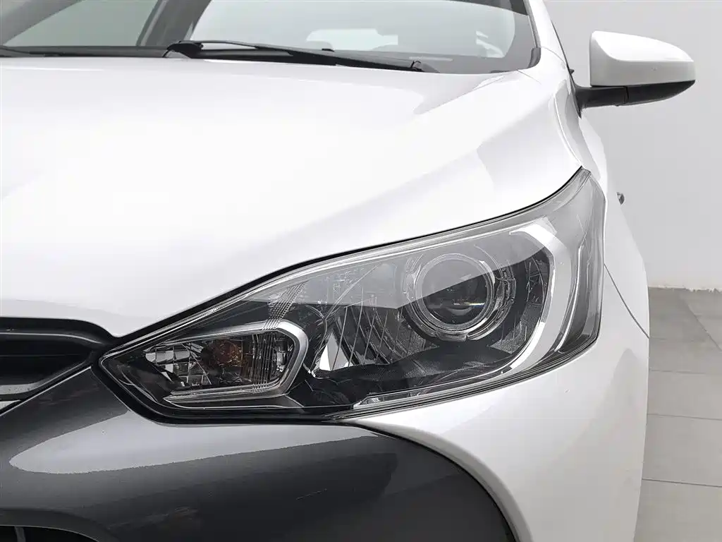 Toyota YARiS L Zhi Xuan 2016 Facelift 1.3E Manual Charming Edition фото 7