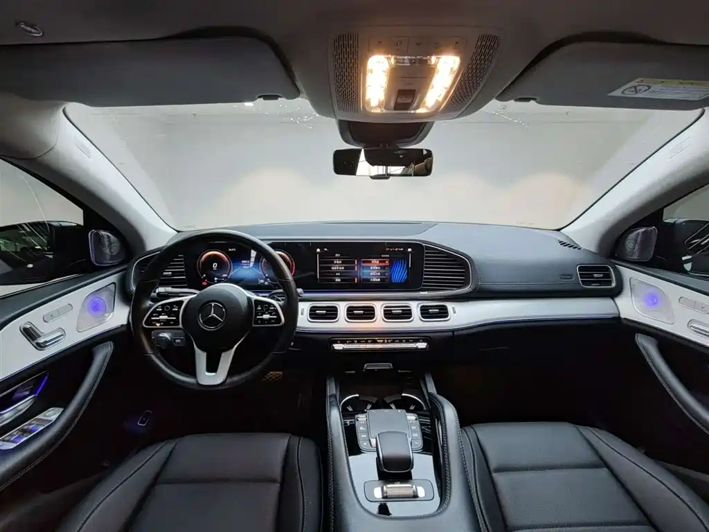 Mercedes-Benz GLE Coupe 2023 GLE 350 4MATIC Coupe SUV Fashion фото 9