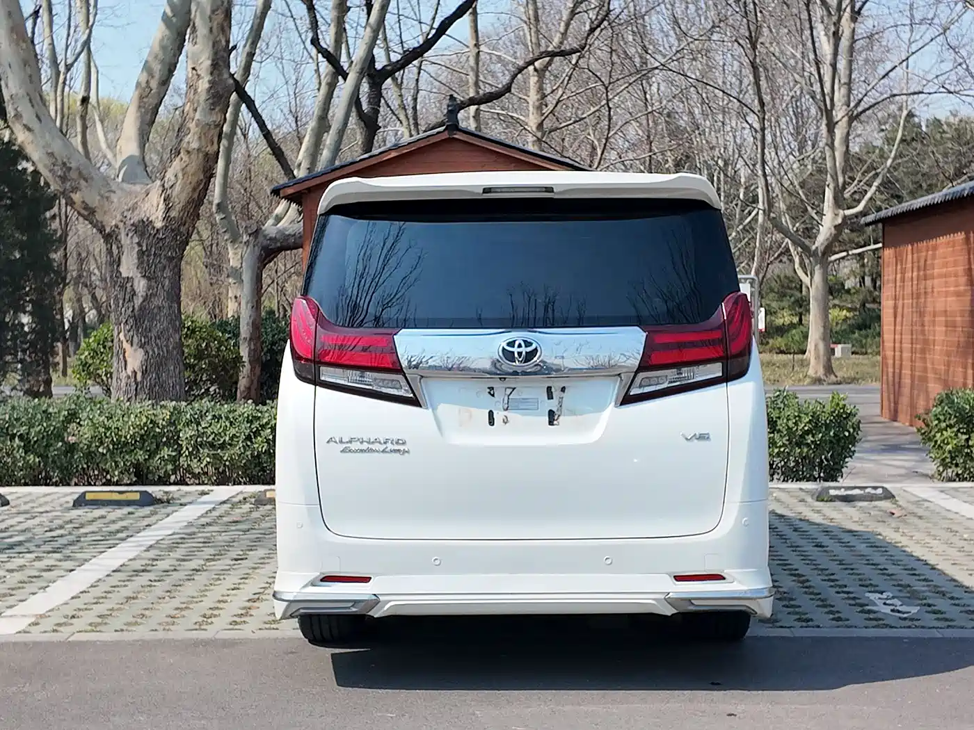 Toyota Alphard 2018 3.5L Premium фото 21