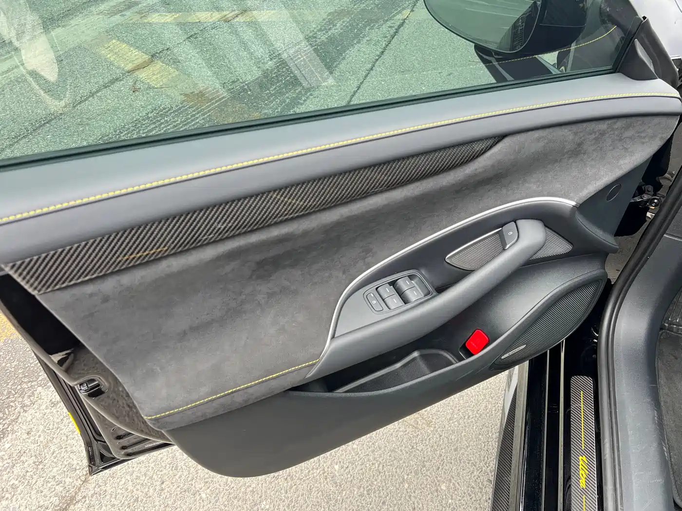 XIAOMI CAR XIAOMI SU7 ULTRA