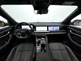 Photo 4 - Geely Monjaro