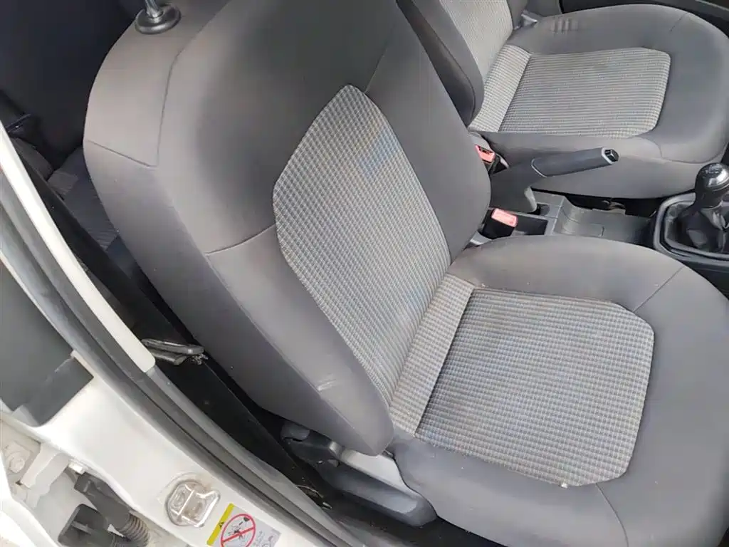 Volkswagen Santana 2016 1.6L Manual Trend Edition фото 25