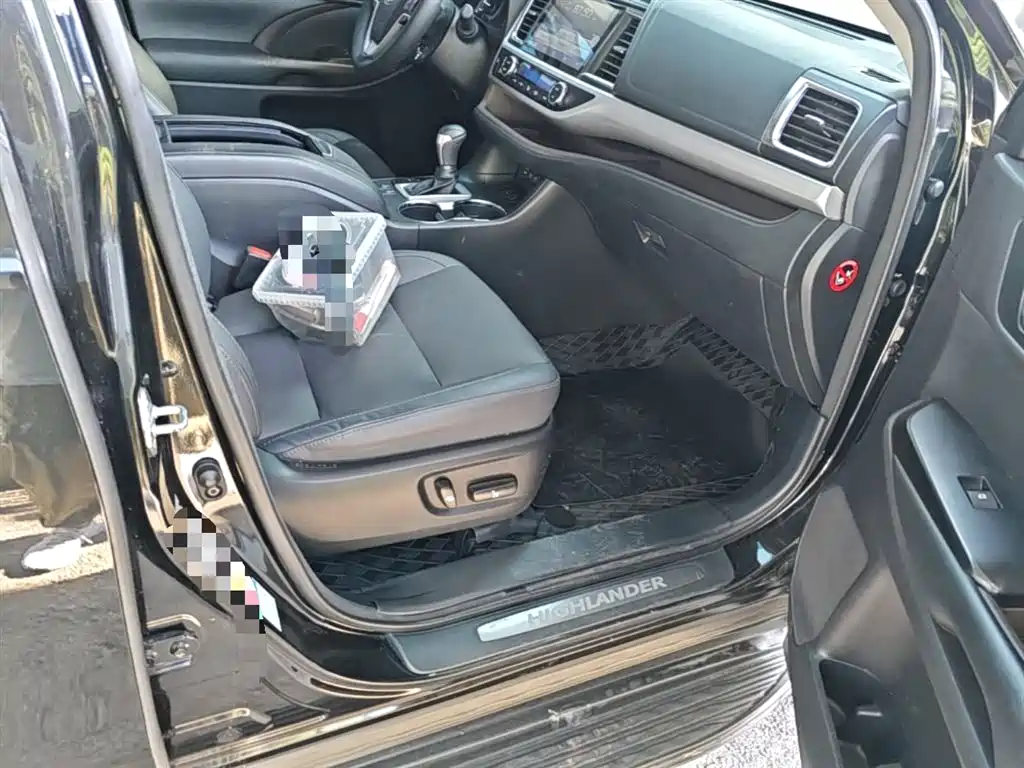 Toyota Highlander 2018 2.0T 4WD Luxury 7-seater (China V) фото 11