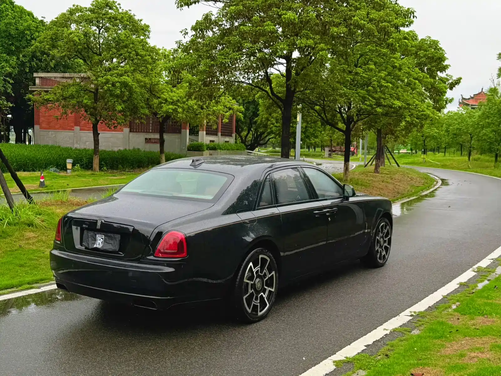 Фото 20 - Rolls-Royce Ghost