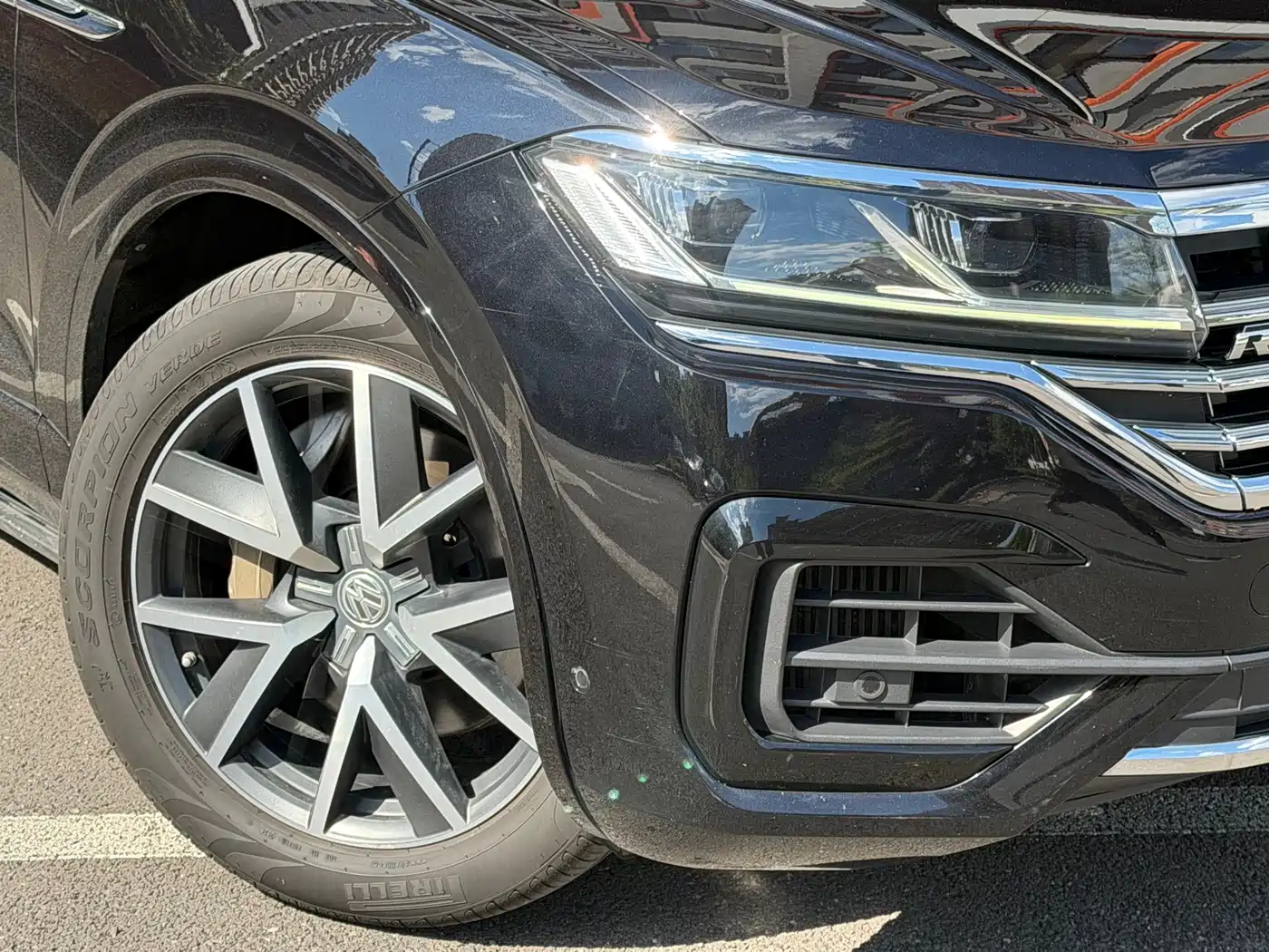 Volkswagen Touareg 2019 3.0TSI Sharp Edge Edition China VI фото 8