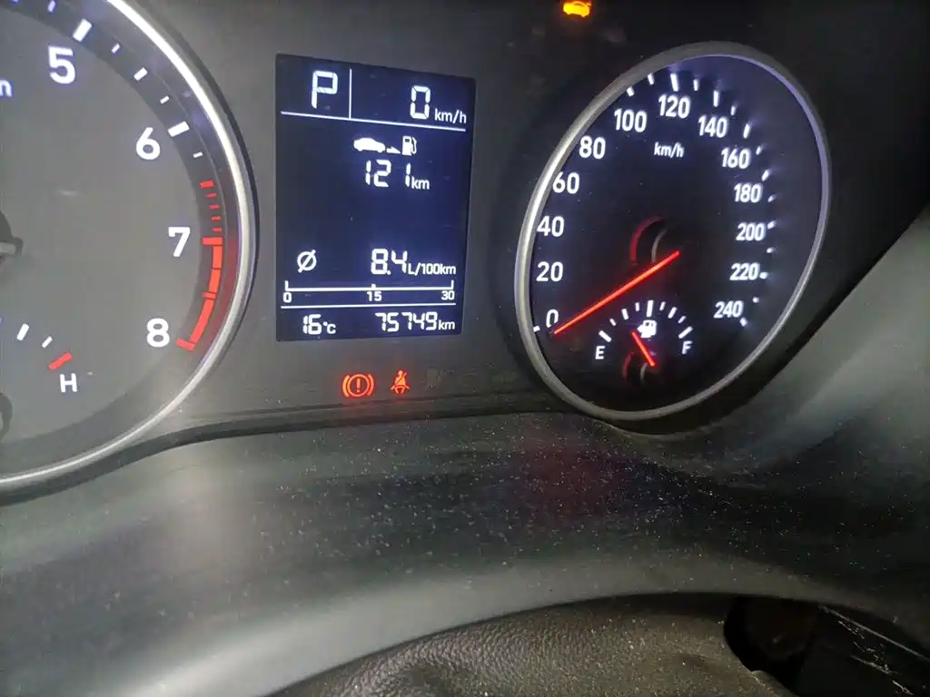 Hyundai Elantra 2020 1.6L Auto GL Pleasing Edition фото 13