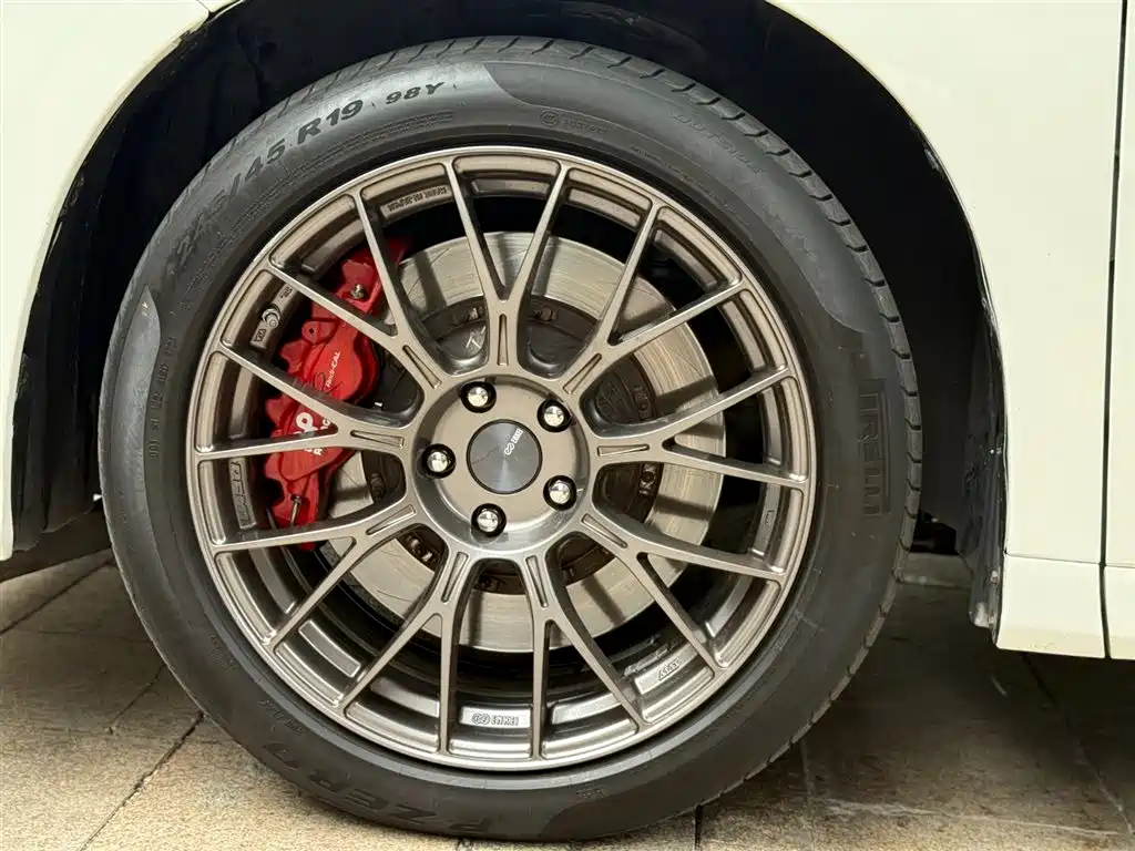 Toyota Alphard 2019 Hybrid 2.5L Luxury фото 27