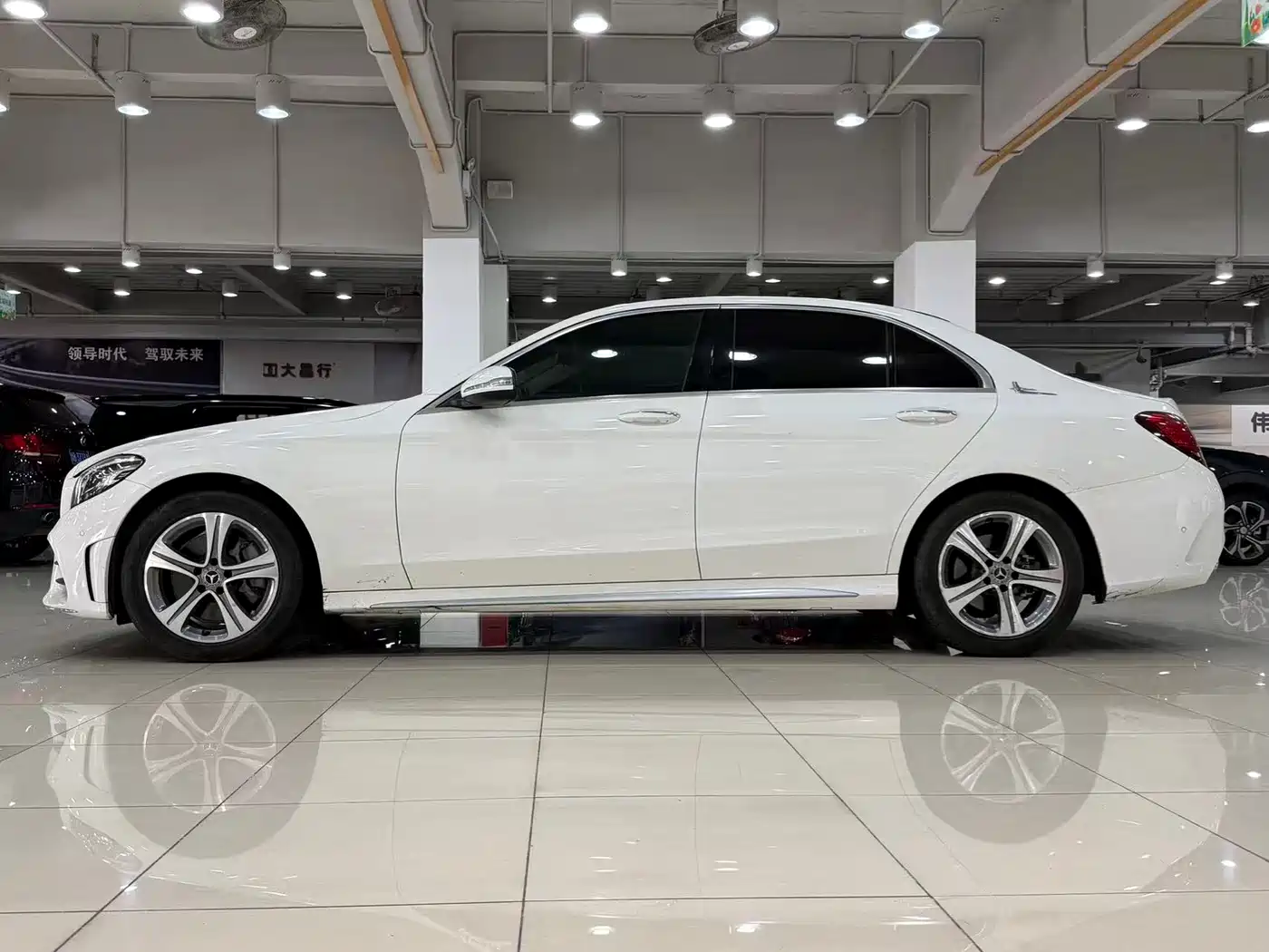 Mercedes-Benz C-Class 2019 Facelift C 260 L Sport фото 4