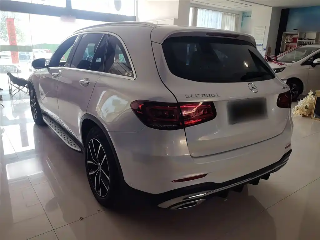 Mercedes-Benz GLC 2021 GLC 300 L 4MATIC Sporty фото 5