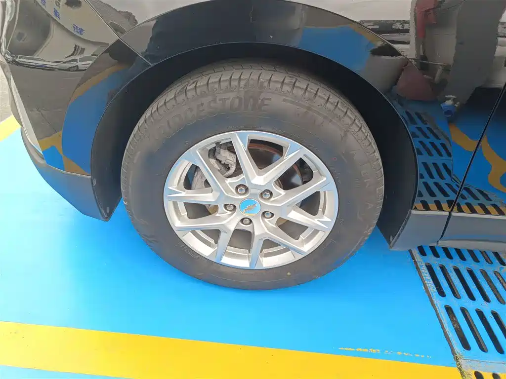 Chevrolet Equinox 2022 535T Galloping Edition фото 23