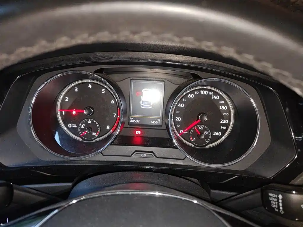 Volkswagen Tiguan L 2018 330TSI Automatic 2WD Luxury Edition фото 12