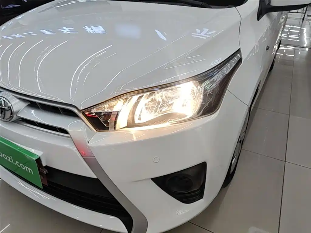 Toyota YARiS L Zhi Xuan 2015 1.5E Auto Charming Edition фото 24