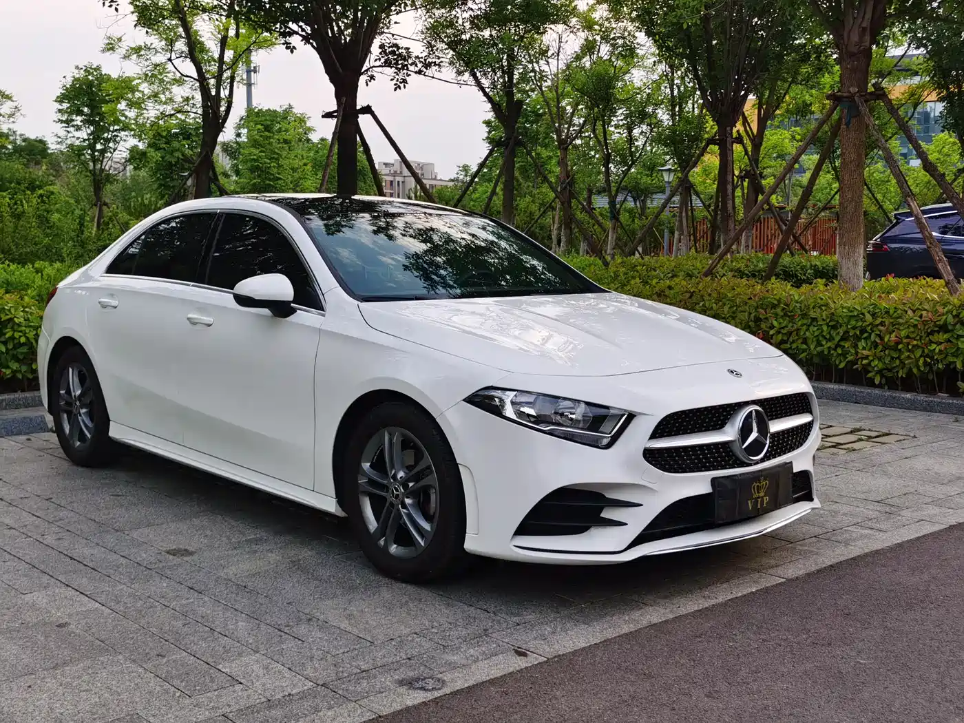 Mercedes-Benz A-Class 2022 Facelift A 180 L Sport Sedan фото 3