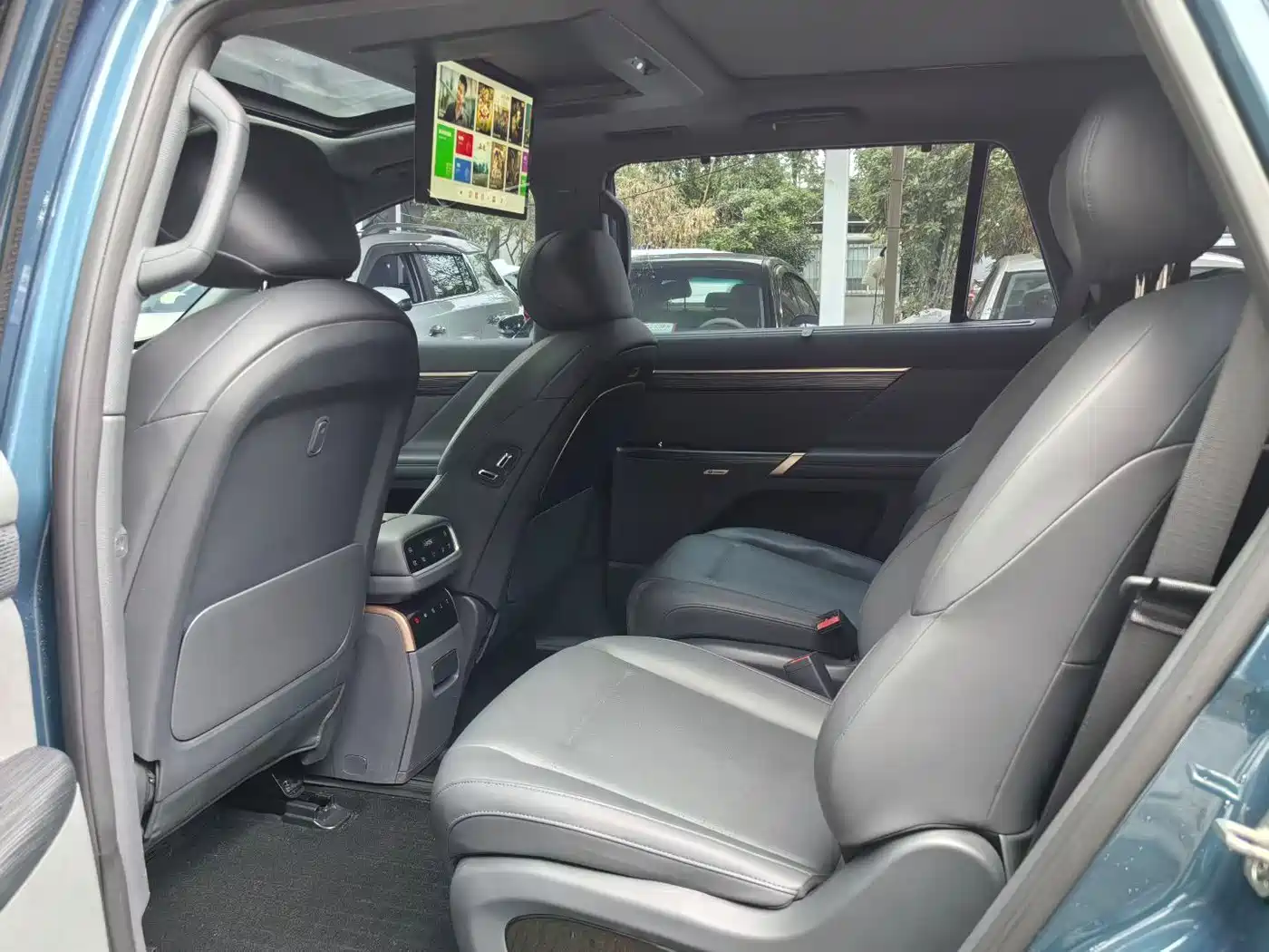 Dongfeng Yipai eπ008 2024 2024 210Max Range Extender 6-Seater