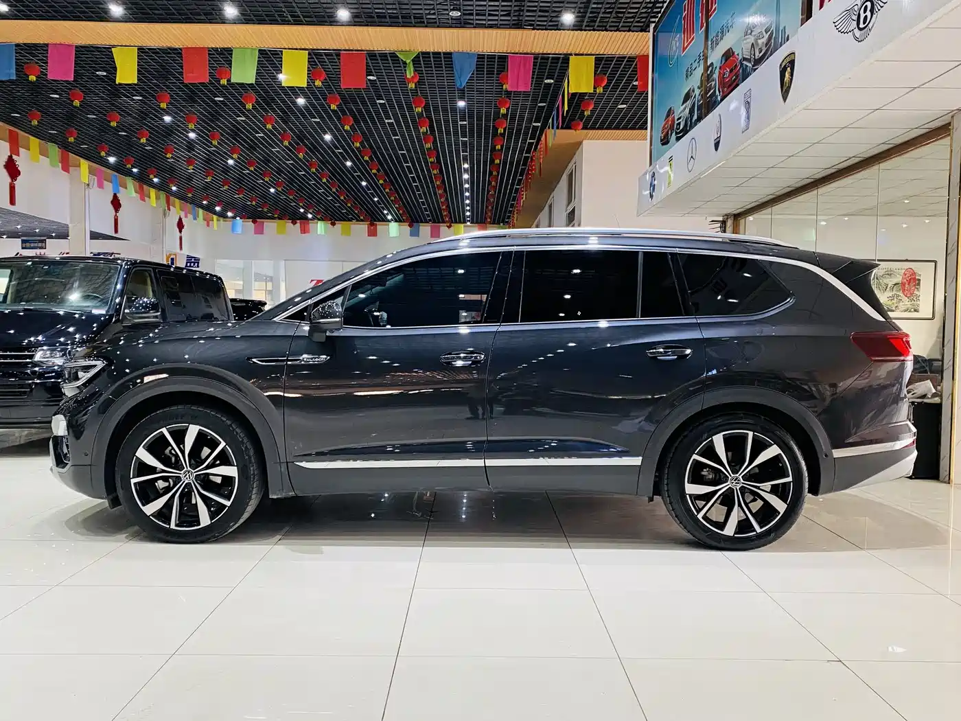 Volkswagen Talagon 2022 530TSI 4WD Flagship Victory Pro Edition 6-seater фото 3