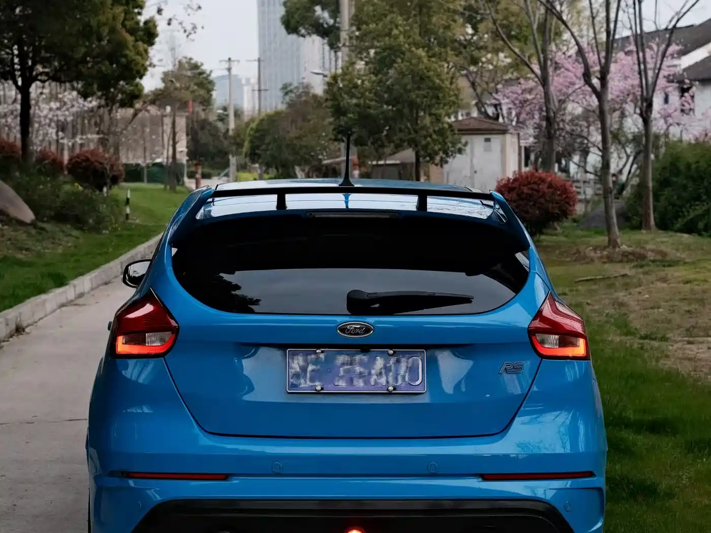 Ford Focus (Import) 2016 2.3T RS Track Edition фото 6