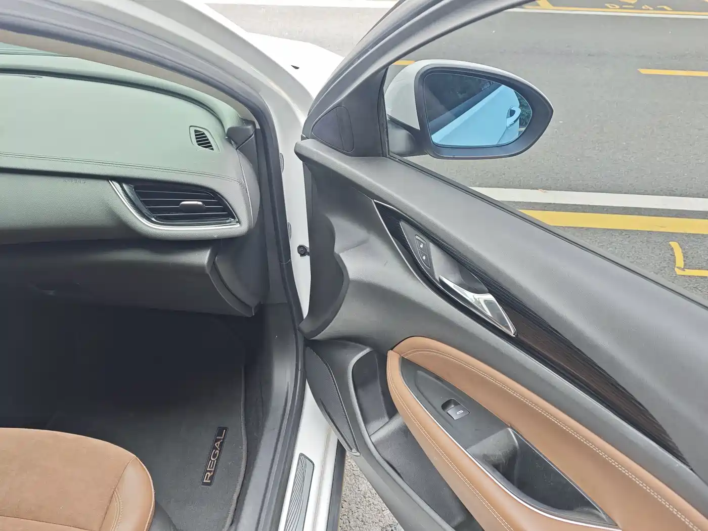 Buick Regal 2017 20T Elite Type фото 18