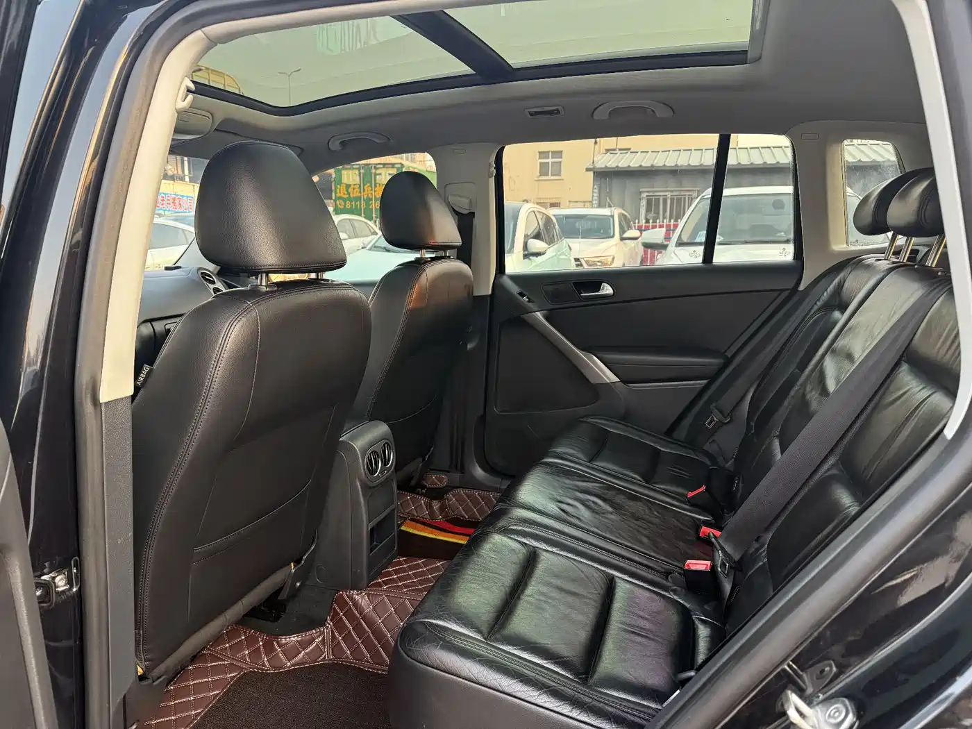 Volkswagen Tiguan 2012 1.8TSI Automatic 2WD Elite Edition фото 8