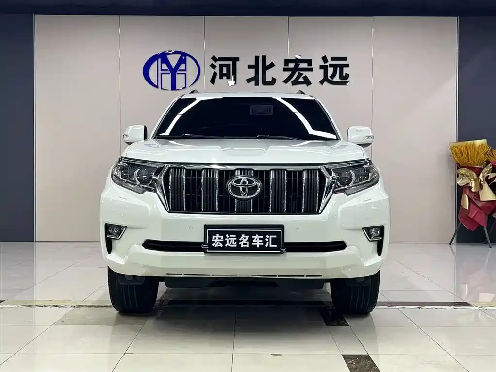 Toyota Prado 2018 3.5L Auto TX-L фото 2