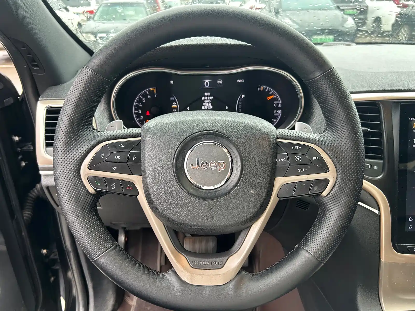 Фото 6 - Jeep Grand Cherokee (Import)