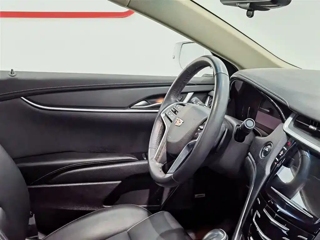 Cadillac XTS 2018 28T Technology фото 22