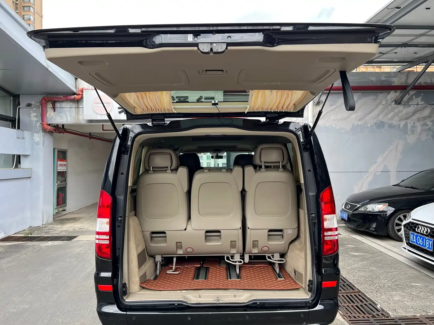 Mercedes-Benz Viano 2015 3.0L Partner Edition фото 21