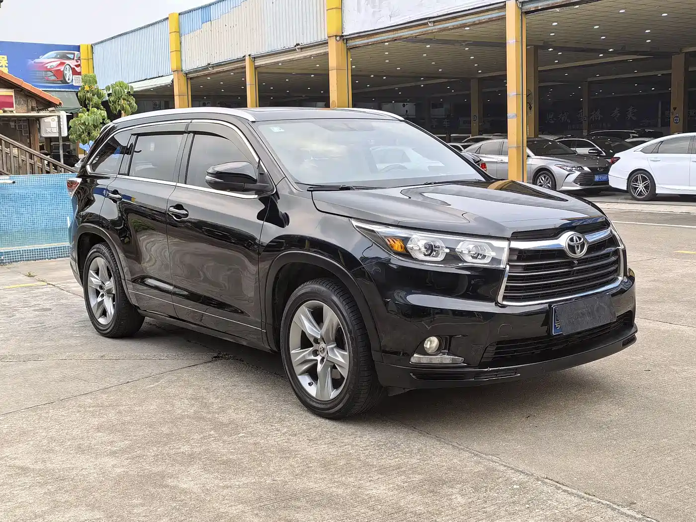 Toyota Highlander 2015 2.0T AWD Luxury Edition 7-seater фото 3
