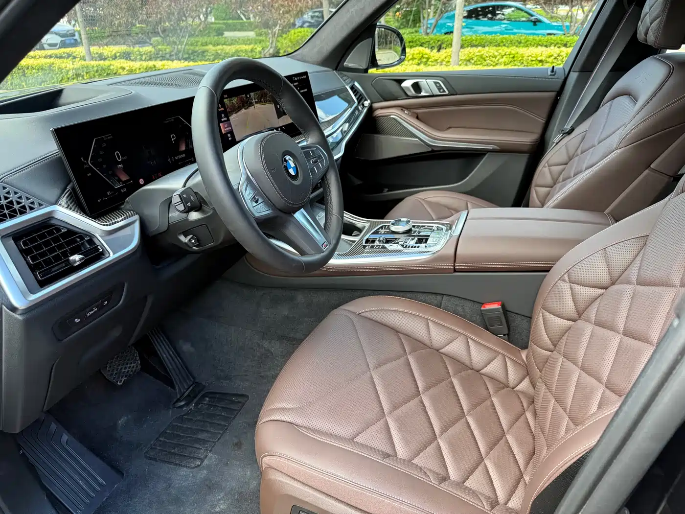 BMW X5 2025 Model xDrive 30Li Exclusive M Sport Blackout Package фото 6