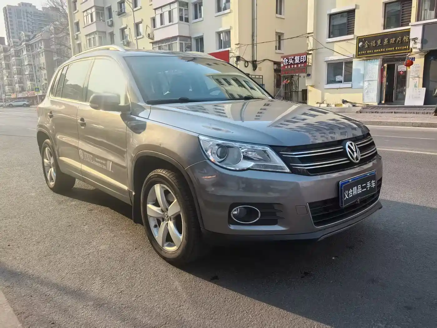 Volkswagen Tiguan 2010 1.8TSI Automatic 4WD Elite фото 3