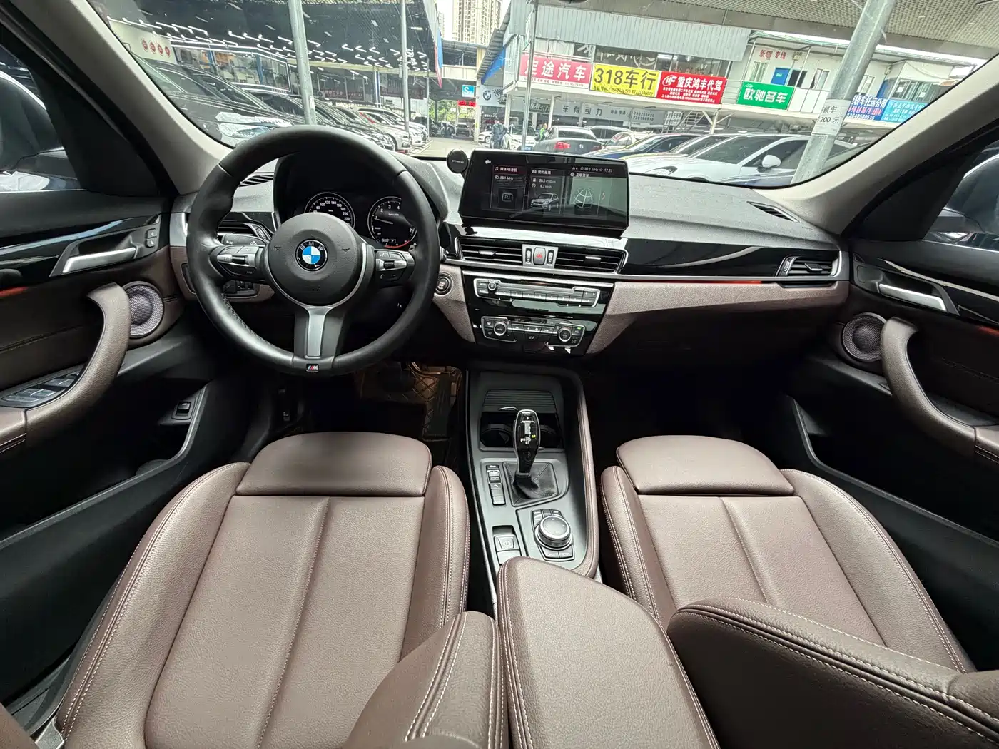 BMW X1 2022 sDrive25Li Leading фото 22