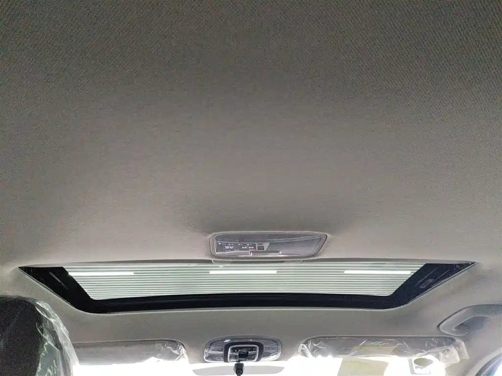 MODERN ELANTRA