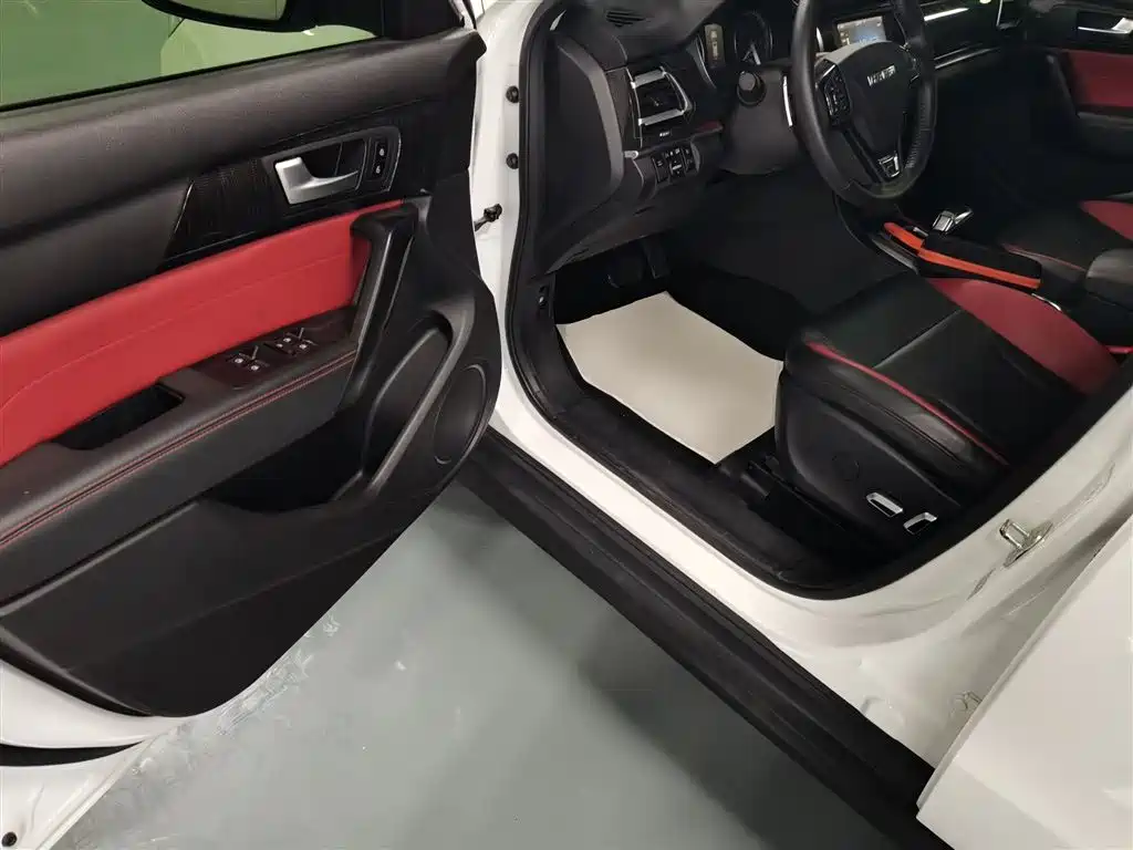 Haval H2 2018 Creation Edition 1.5T DCT 2WD Smart Style China V фото 16