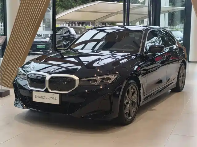 BMW i3 eDrive 35 L