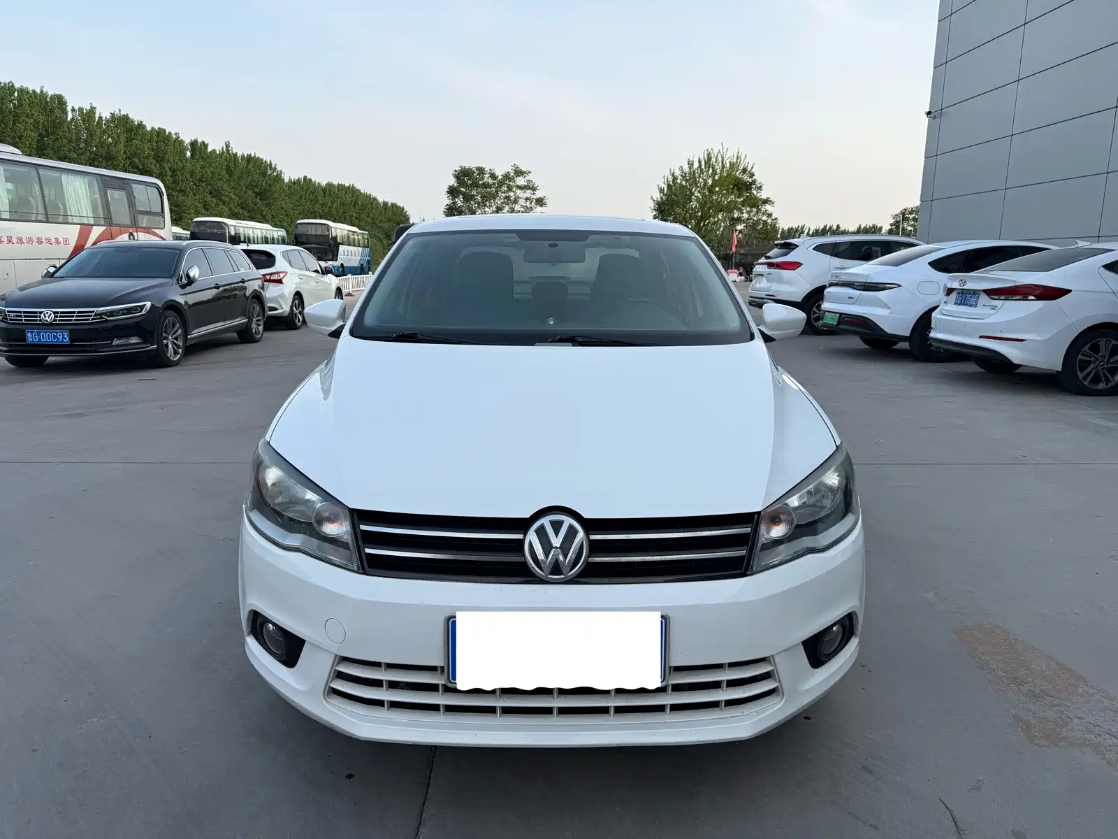 صورة 2 - Volkswagen Jetta