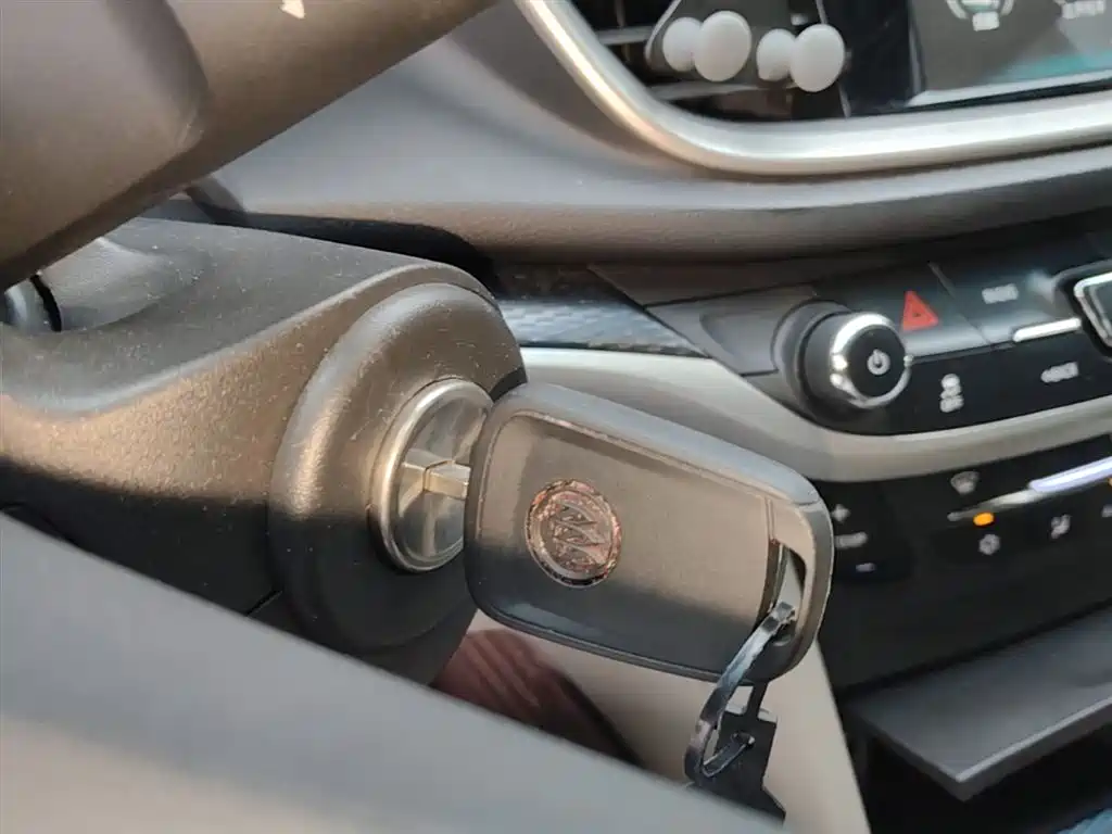 Buick Excelle 2019 15T DCT Connected Elite Type China VI фото 9