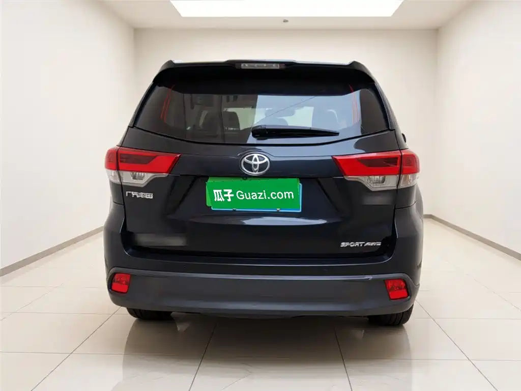 Toyota Highlander 2018 2.0T 4WD Luxury 7-seater China VI фото 3
