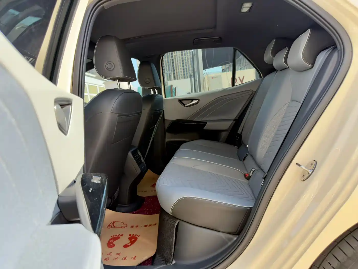Volkswagen ID.3 2025 Facelift Smart Outstanding Edition фото 6