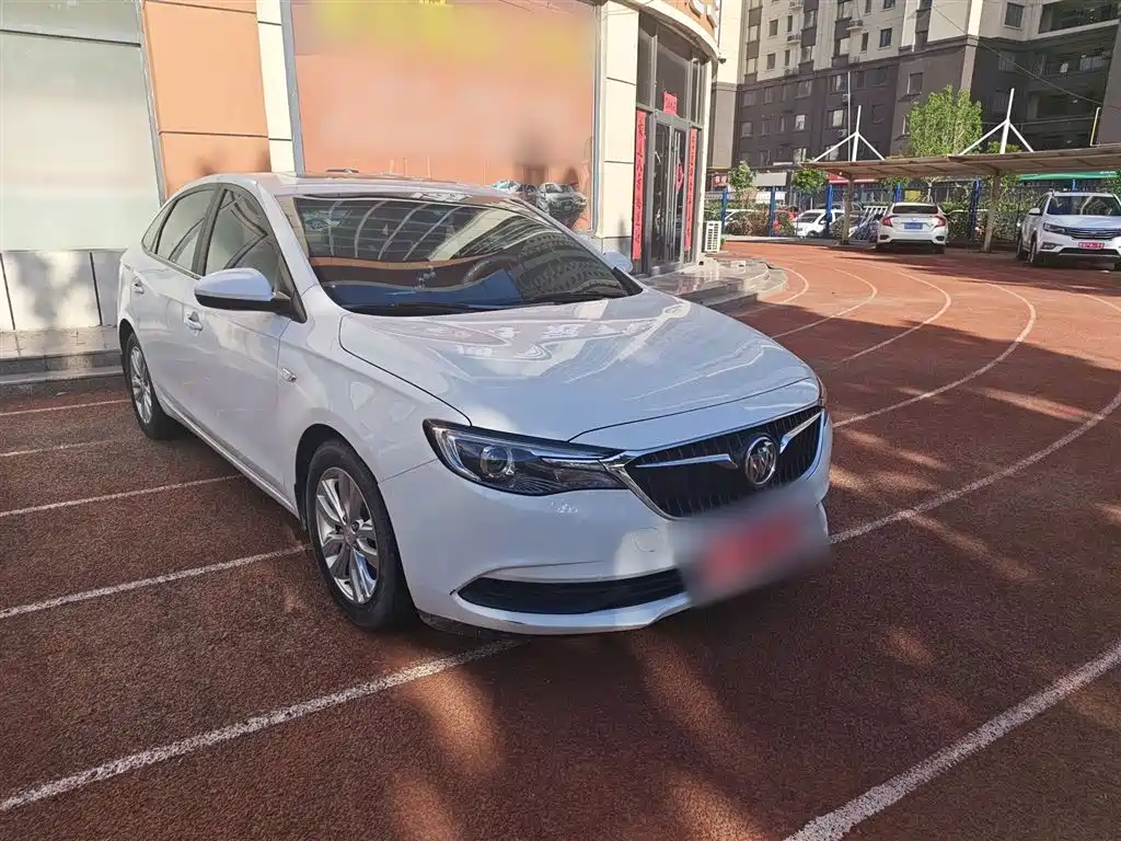 Buick Excelle 2018 15T Dual Clutch Elite (China V) фото 5