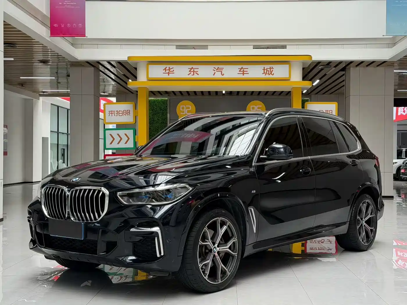 BMW X5 2022 xDrive 40Li Premium M Sport Package