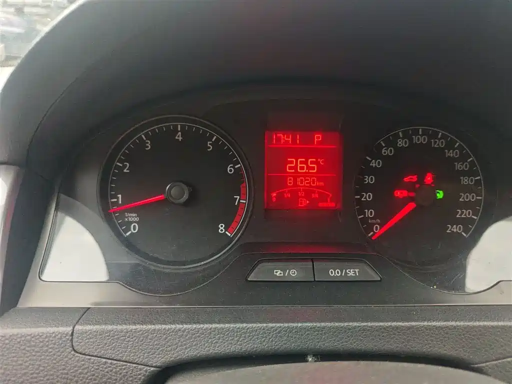 Volkswagen Santana 2015 Gran Santana 1.6L Automatic Trend фото 5