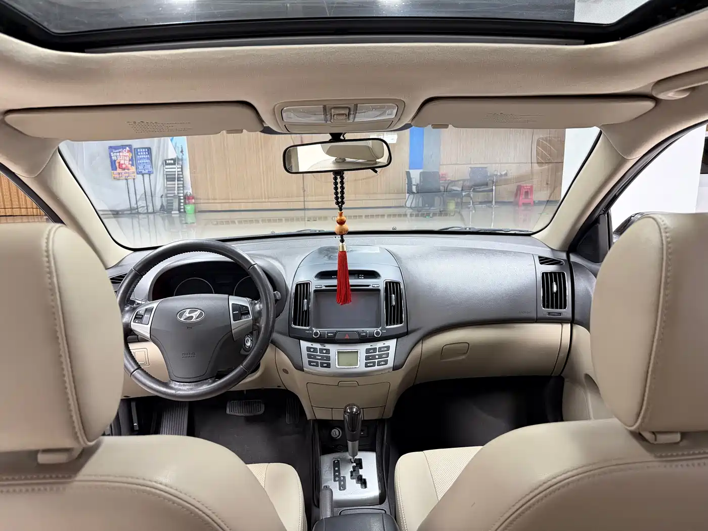 Hyundai Elantra 2011 1.6L Automatic Luxury фото 9
