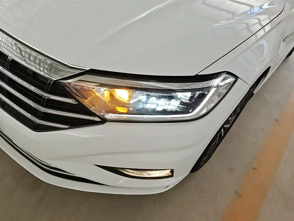 Volkswagen Sagitar 2021 280TSI DSG Comfort Smart Connect Edition фото 24